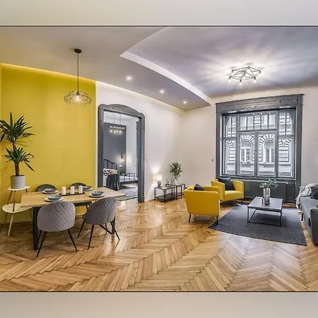 Spacious Luxury 2Br Apt In Downtown Budapest - Ora Exterior photo