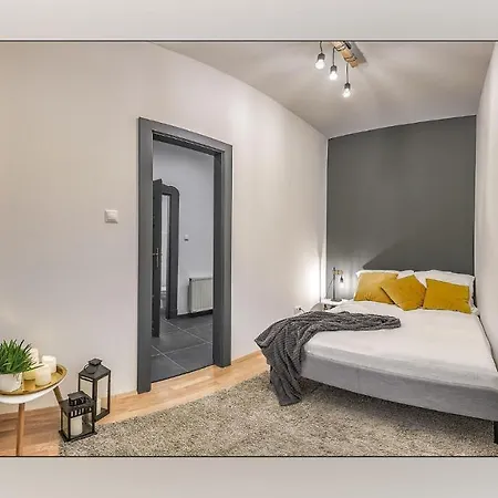 Spacious Luxury 2Br Apt In Downtown Budapest - Ora Exterior photo