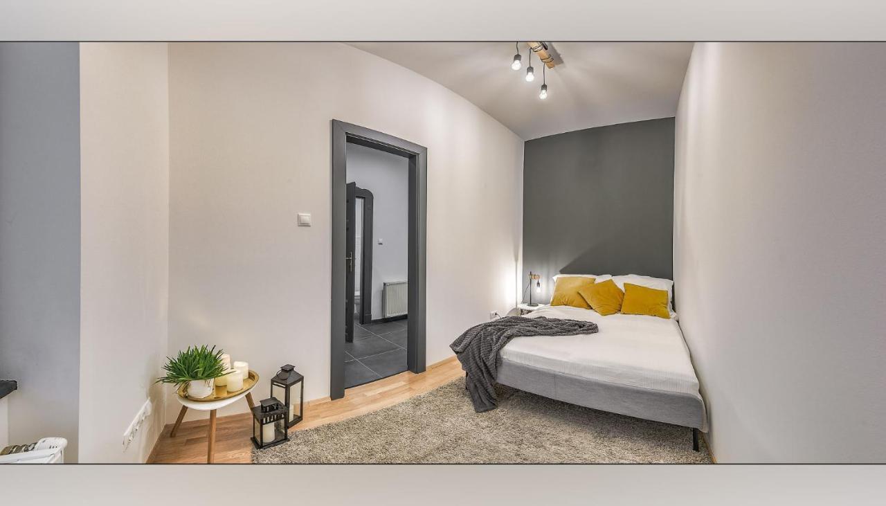 Apartment Spacious Luxury 2br In Downtown - Ora *