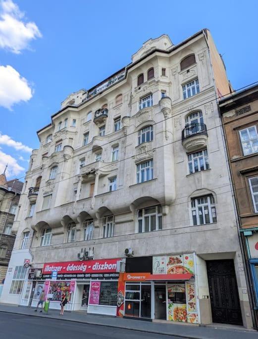 Apartment Spacious Luxury 2br In Downtown - Ora